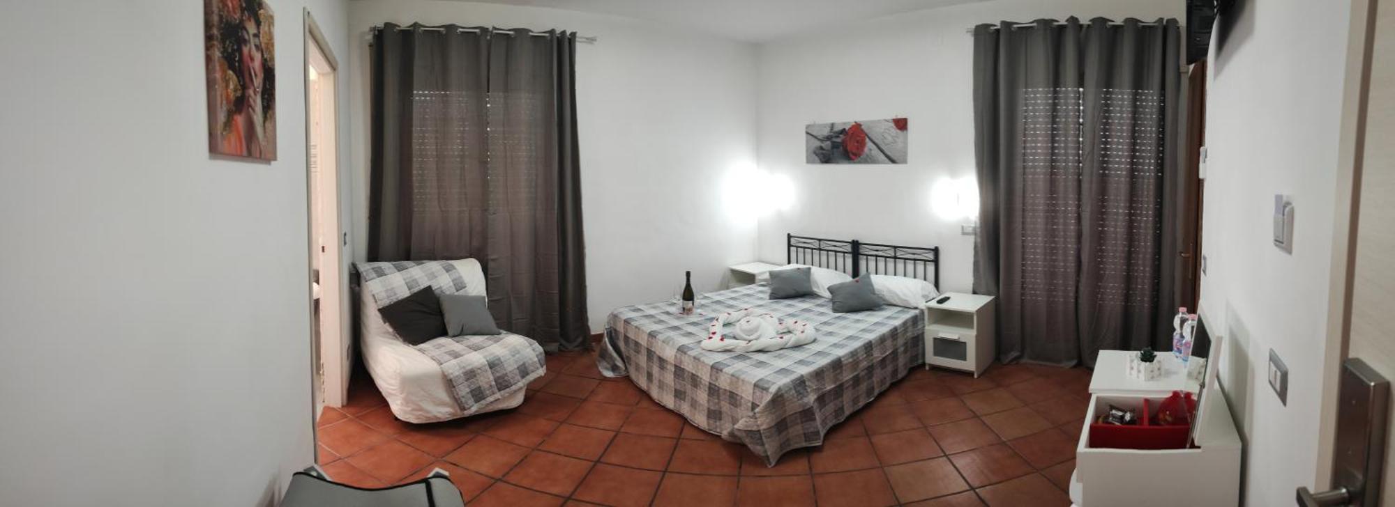 Royal House Fiumicino Hotel Екстериор снимка