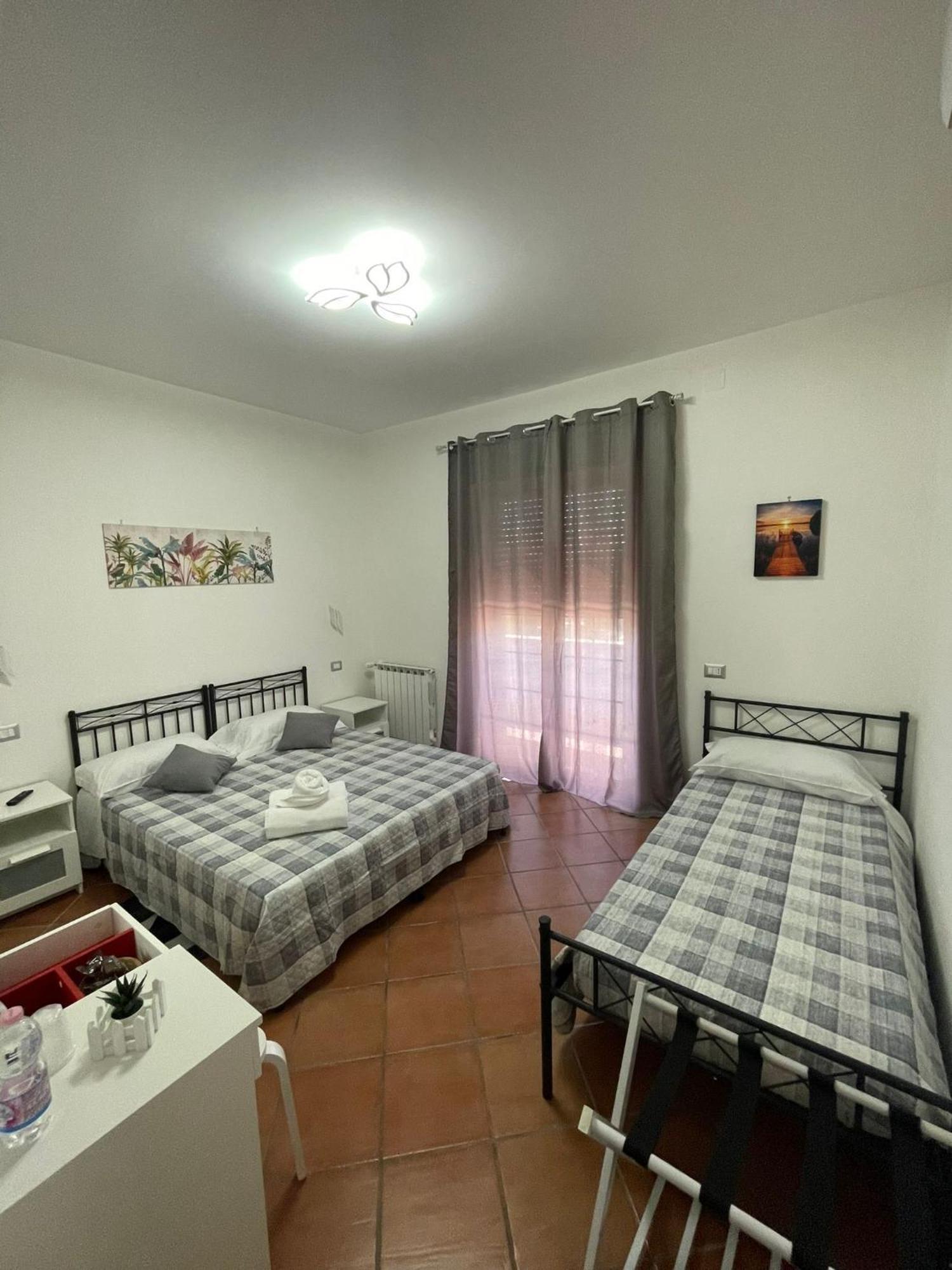 Royal House Fiumicino Hotel Екстериор снимка
